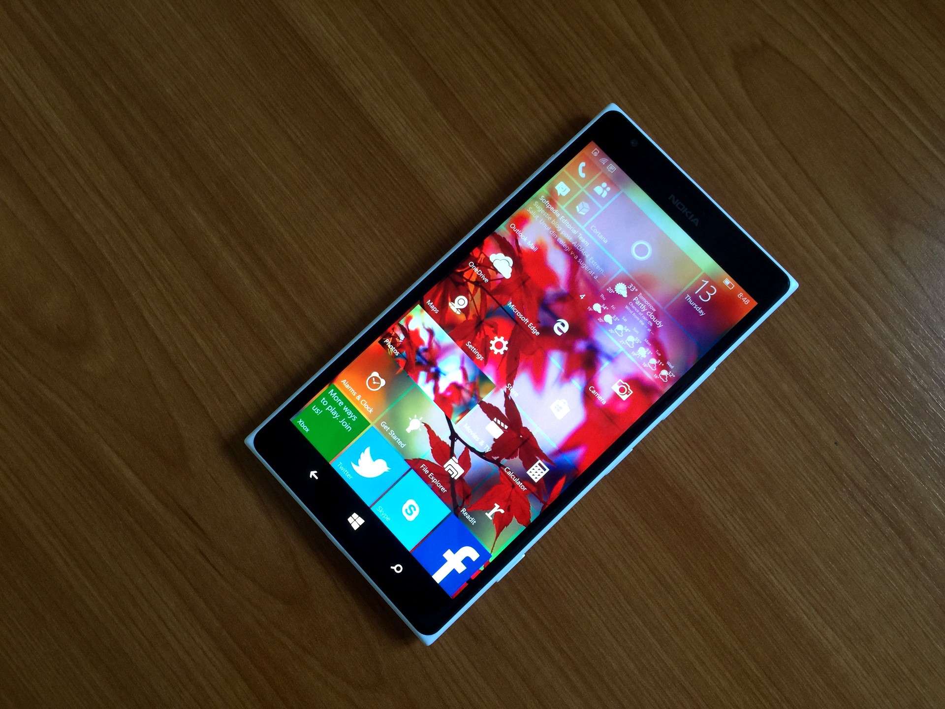 Consider the guide for flashing Android to Windows Phone